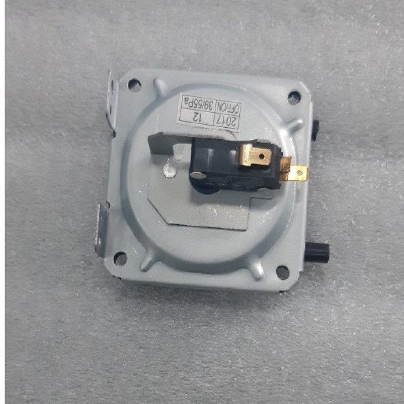 Rơ le - Phụ kiện của Máy làm sạch buồng đốt ô tô, 4.5 KVA (Khí hydro) model KR6000TP