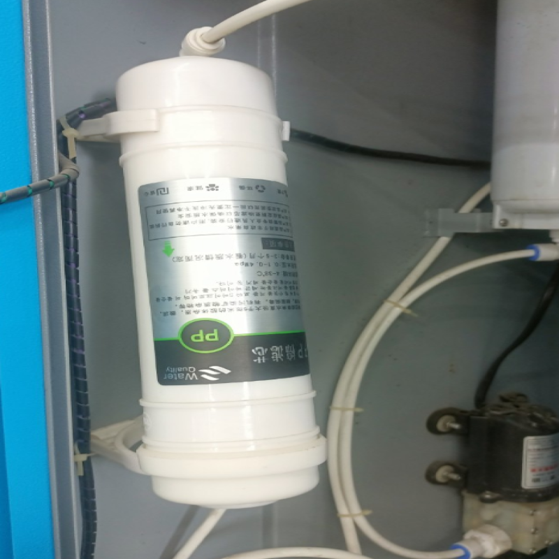 Bình tích khí và nước - Phụ kiện của Máy làm sạch buồng đốt ô tô, 4.5 KVA (Khí hydro) model KS6000TP