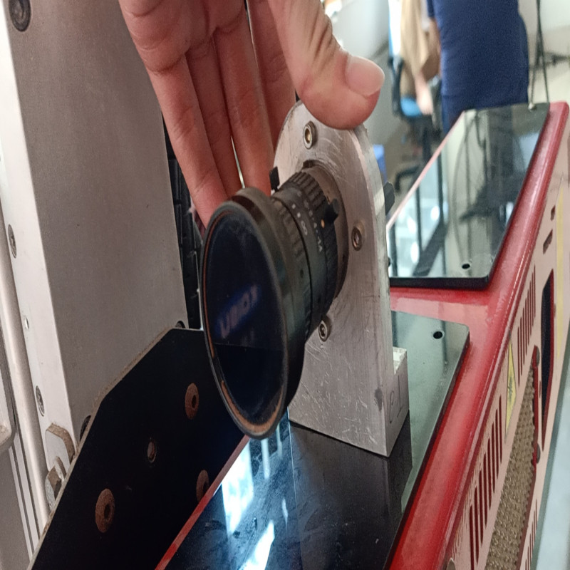 Cụm camera trái - phụ kiện thiết bị kiểm tra góc đặt bánh xe tự động R.E.M.O COMPACT DUE