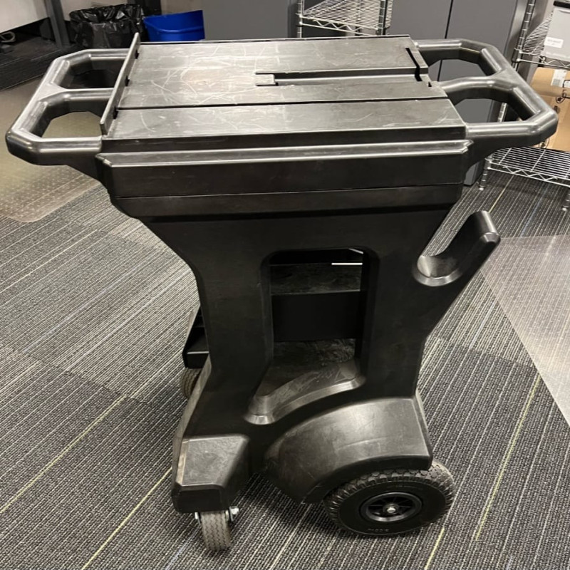 Xe đẩy - Phụ kiện của máy nạp ắc quy